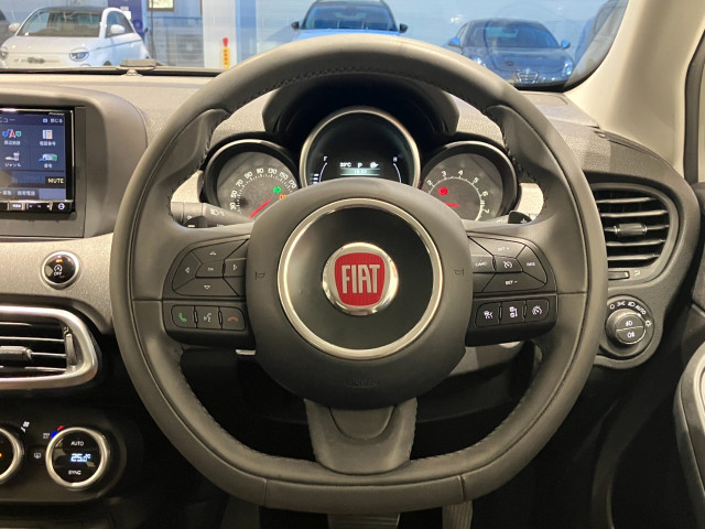 フィアット 500X クロスプラス 4WDの中古車