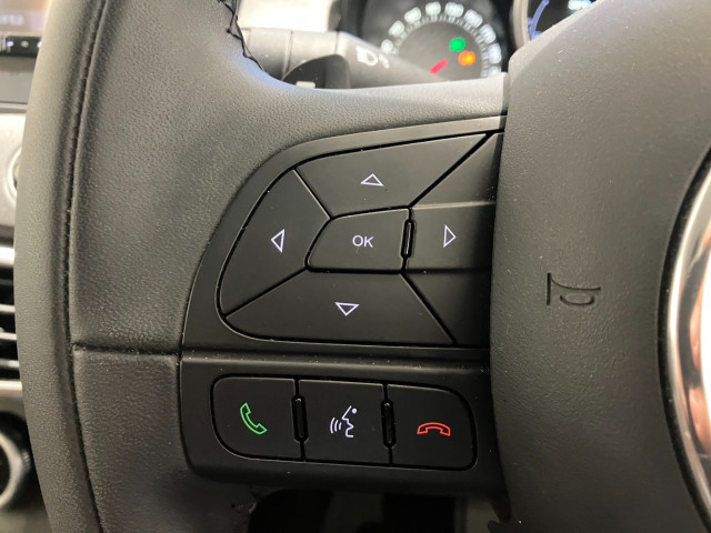 フィアット 500X クロスプラス 4WDの中古車