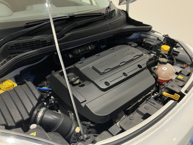 フィアット 500X クロスプラス 4WDの中古車