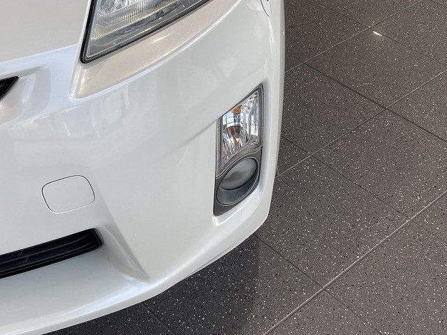 トヨタ プリウス 1.8 Sの中古車
