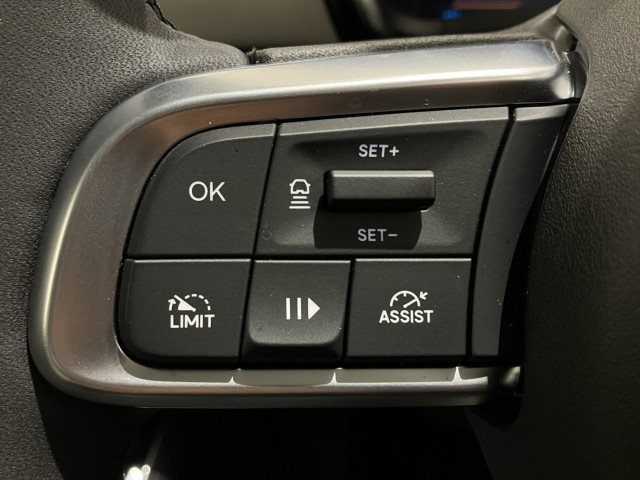 フィアット 600e ラ プリマ ホワイト パッケージの中古車