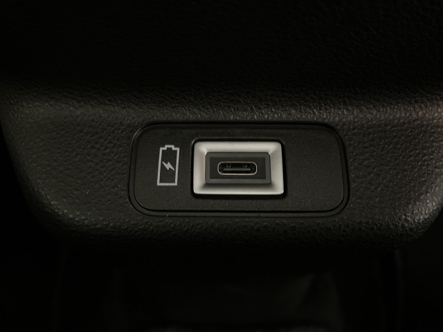 フィアット 600e ラ プリマ ホワイト パッケージの中古車