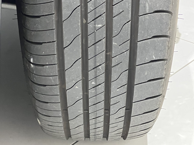 フィアット 600e ラ プリマ ホワイト パッケージの中古車