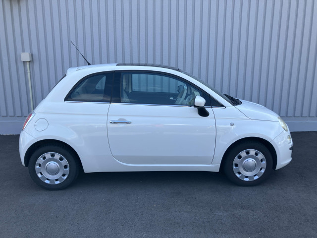 フィアット 500 1.2 8V Lounge RHDの中古車