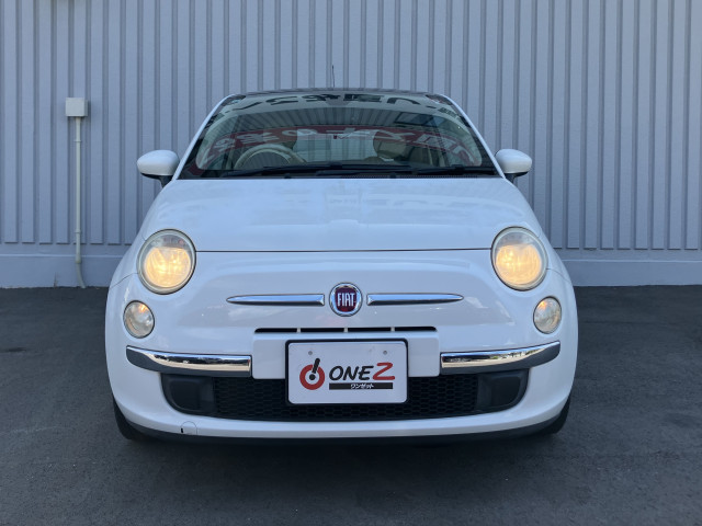 フィアット 500 1.2 8V Lounge RHDの中古車