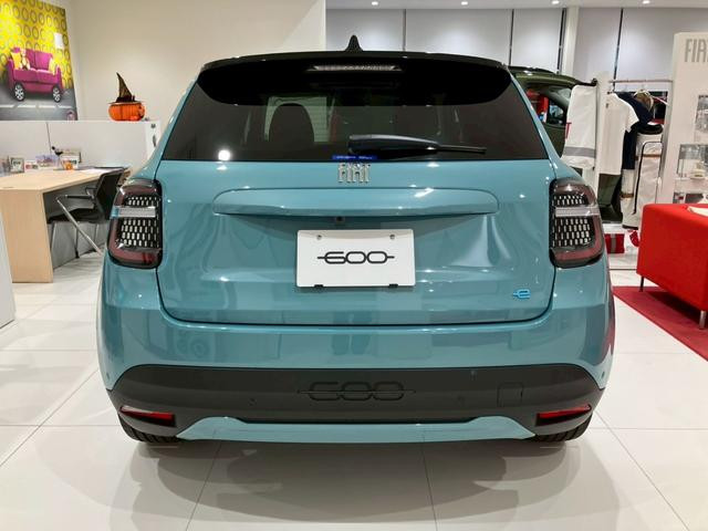 フィアット 600e 600e La Prima RHDの中古車