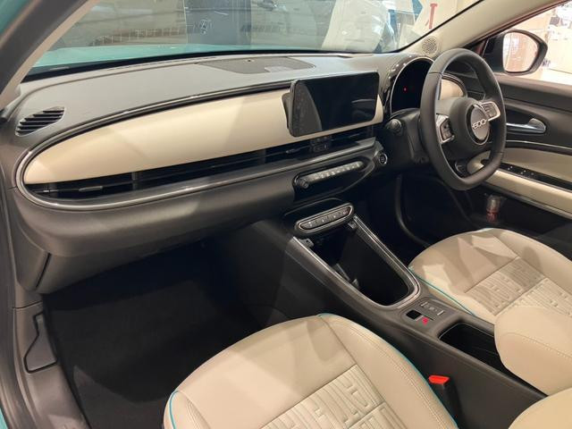 フィアット 600e 600e La Prima RHDの中古車