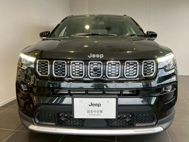 ジープ コンパス リミテッド 4WDの中古車