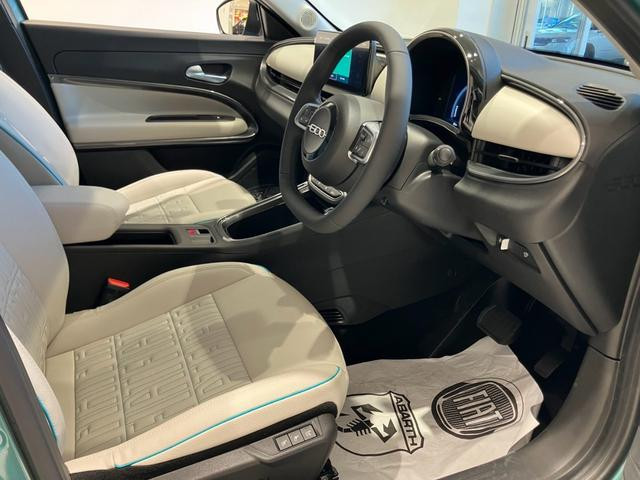 フィアット 600e ラ プリマの中古車