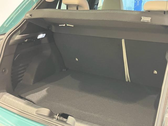 フィアット 600e ラ プリマの中古車