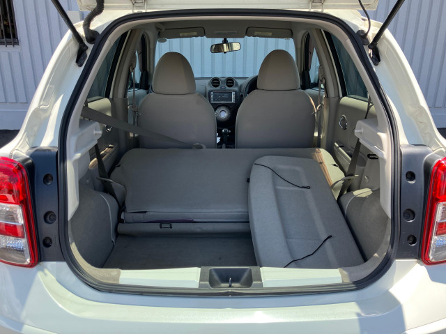 日産 マーチ ボレロの中古車