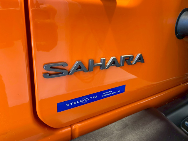 ジープ ラングラー アンリミテッド サハラ ホセ 4WDの中古車