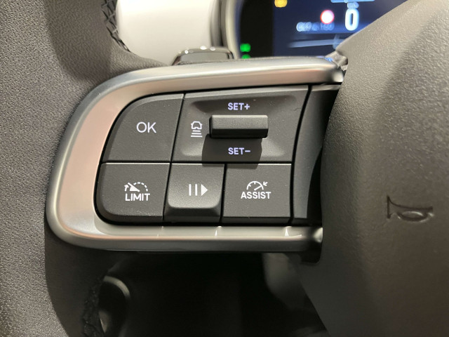 フィアット 600e ラ プリマの中古車