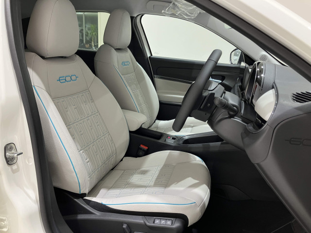 フィアット 600e ラ プリマの中古車