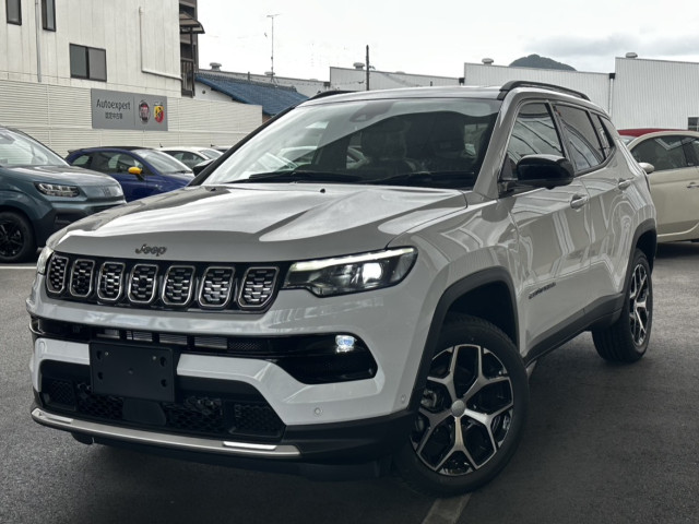 ジープ コンパス Limited 2.4L AWD 9ATの中古車