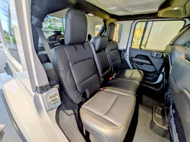 ジープ ラングラー スノートレース 4WDの中古車