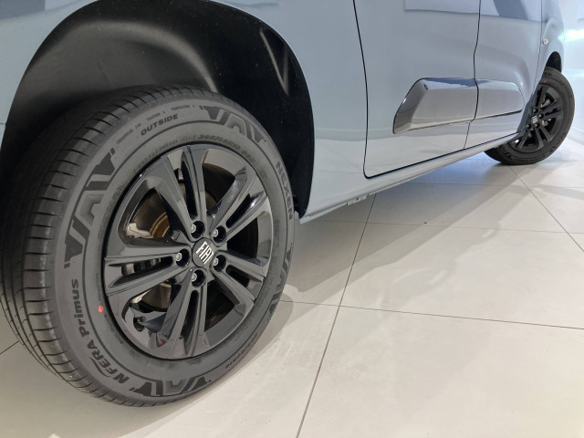 フィアット ドブロ 1.5 ディーゼルターボの中古車