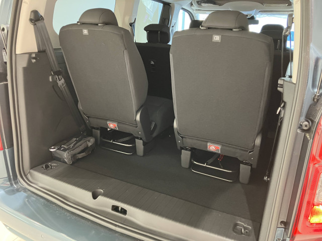 フィアット ドブロ 1.5 ディーゼルターボの中古車