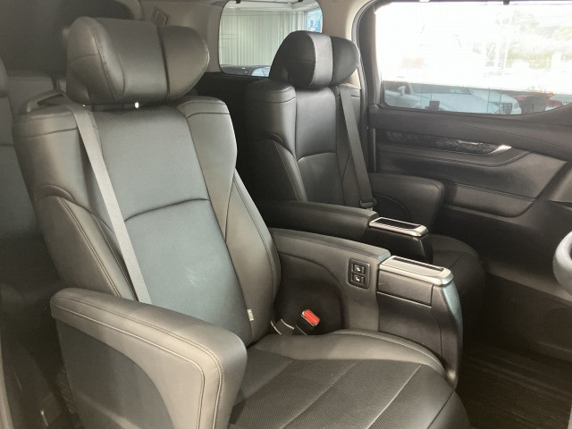 トヨタ アルファード 2.5 S Cパッケージの中古車