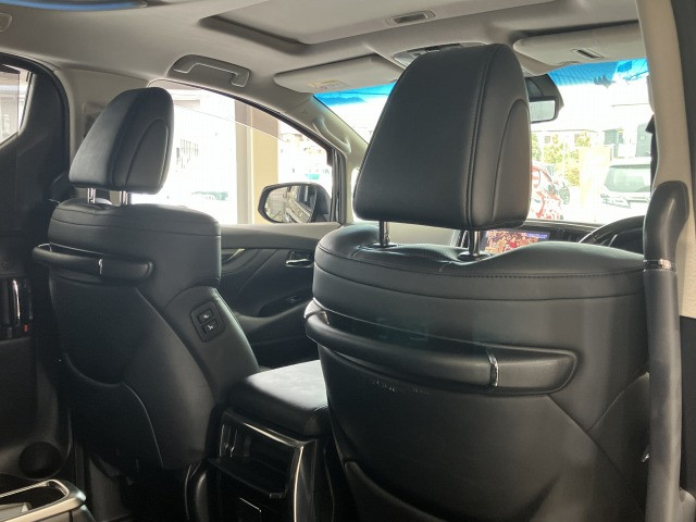 トヨタ アルファード 2.5 S Cパッケージの中古車