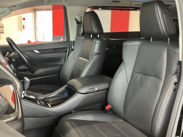 トヨタ アルファード 2.5 S Cパッケージの中古車