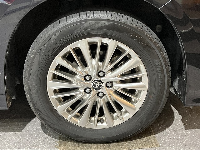 トヨタ アルファードハイブリッド ハイブリッド 2.5 SR E-Four 4WDの中古車