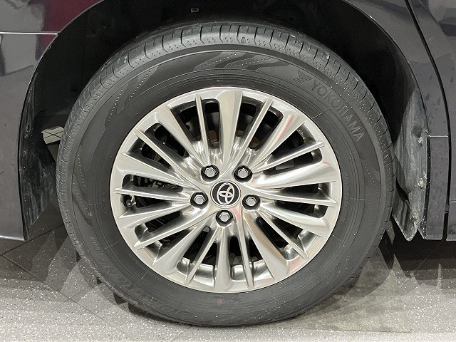 トヨタ アルファードハイブリッド ハイブリッド 2.5 SR E-Four 4WDの中古車