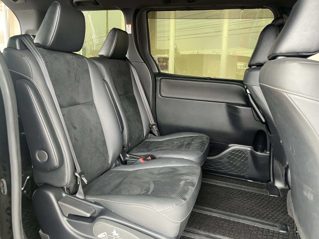 トヨタ ヴォクシー 2.0 ZS 煌Ⅲの中古車