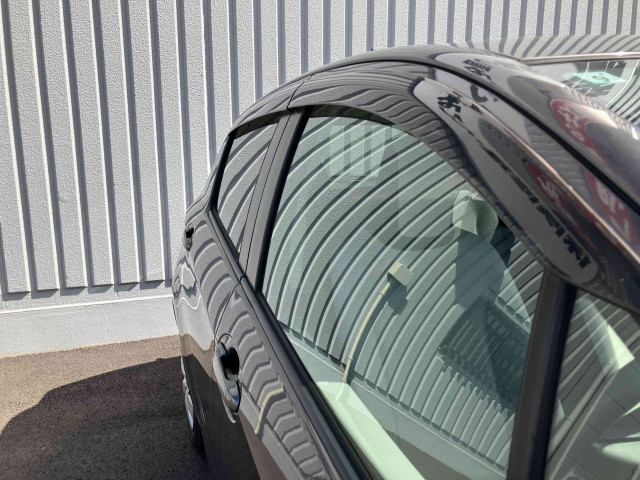 トヨタ ヴィッツ Fの中古車
