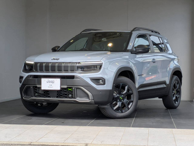 ジープ アベンジャー 4xe ハイブリッド アップランド 4WDの中古車