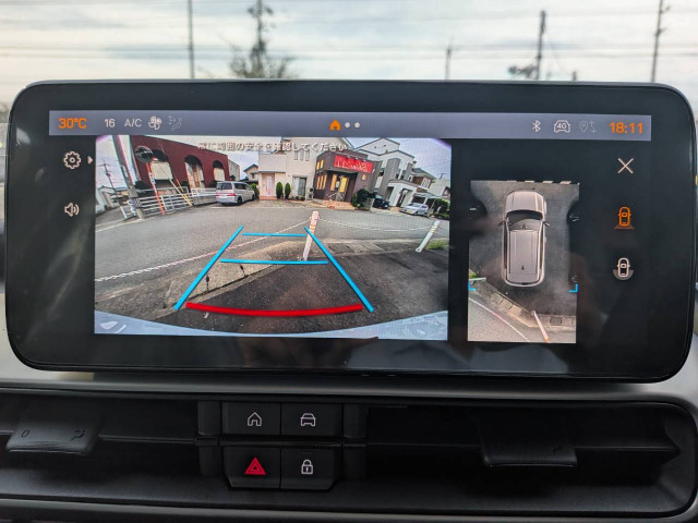 ジープ アベンジャー 4xe ハイブリッド アップランド 4WDの中古車