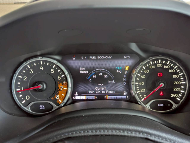 ジープ レネゲード トレイルホーク 4WDの中古車