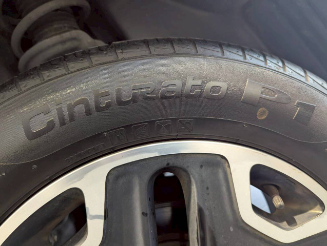 ジープ レネゲード トレイルホーク 4WDの中古車