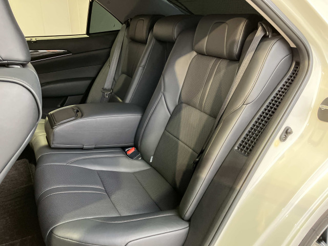 トヨタ クラウンアスリートハイブリッド ハイブリッド 2.5 Gの中古車