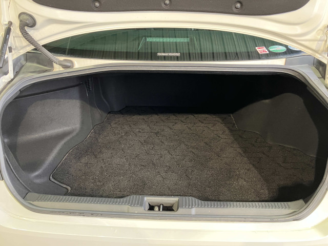 トヨタ クラウン ハイブリッド 2.5 S Cパッケージの中古車