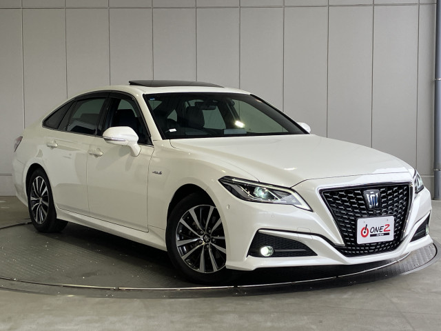 トヨタ クラウン ハイブリッド 2.5 S Cパッケージの中古車