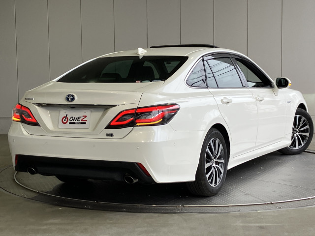 トヨタ クラウン ハイブリッド 2.5 S Cパッケージの中古車