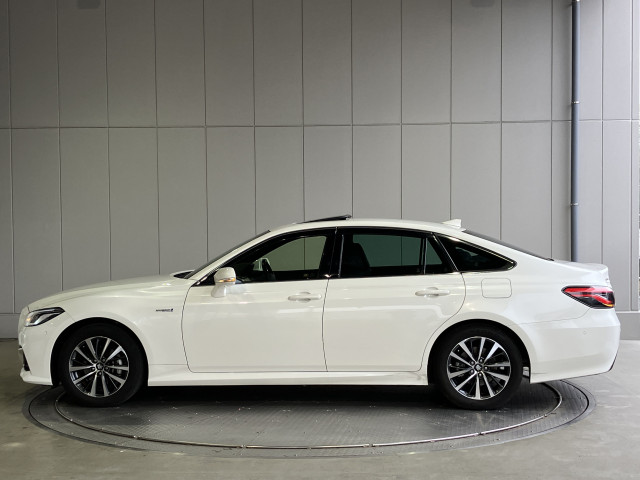 トヨタ クラウン ハイブリッド 2.5 S Cパッケージの中古車