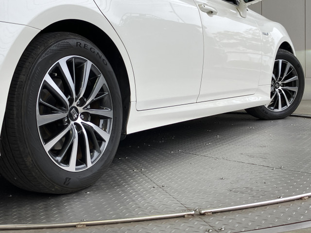 トヨタ クラウン ハイブリッド 2.5 S Cパッケージの中古車