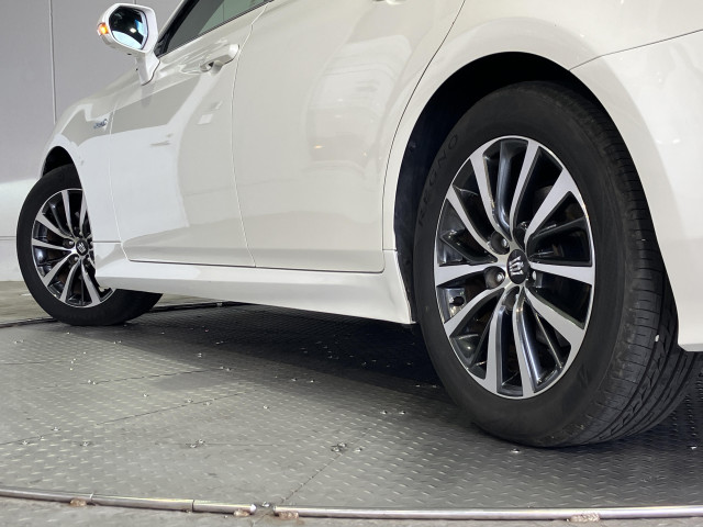 トヨタ クラウン ハイブリッド 2.5 S Cパッケージの中古車
