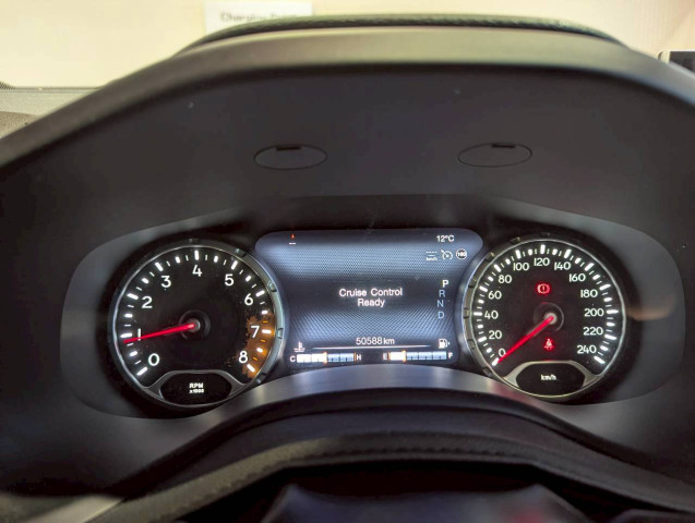 ジープ レネゲード トレイルホーク 4WDの中古車