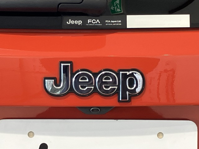 ジープ レネゲード リミテッドの中古車