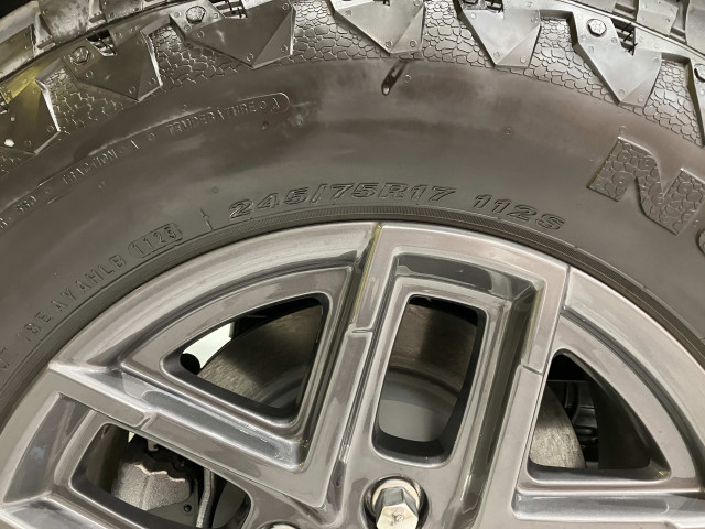 ジープ ラングラー アンリミテッド スポーツ 4WDの中古車