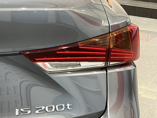 レクサス IS 200t Fスポーツの中古車