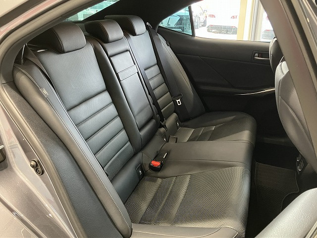 レクサス IS 200t Fスポーツの中古車