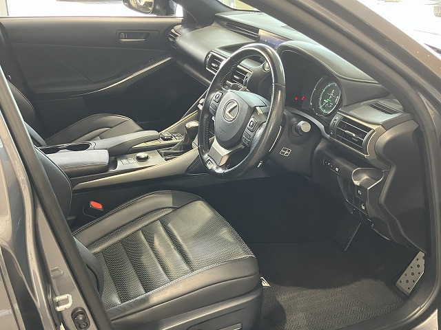レクサス IS 200t Fスポーツの中古車
