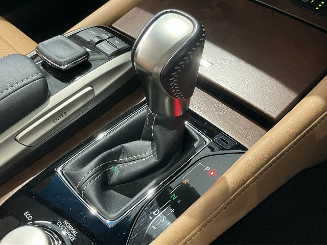 レクサス GS 300h バージョンLの中古車