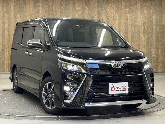 トヨタ ヴォクシー 2.0 ZS 煌Ⅲの中古車