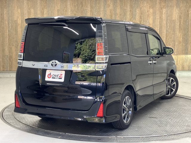 ナビや地デジチューナー等電装品の取り付けもお任せ下さい！新品・中古・メーカー・車種問わず、お客様のご予算で高品質のカスタムを！