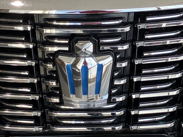 トヨタ クラウンロイヤルハイブリッド ハイブリッド 2.5 ロイヤルサルーンの中古車